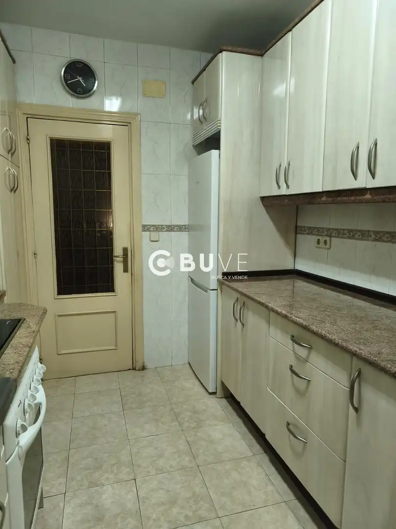 Kitchen of Flat for share in Madrid  with Furnished and Internet