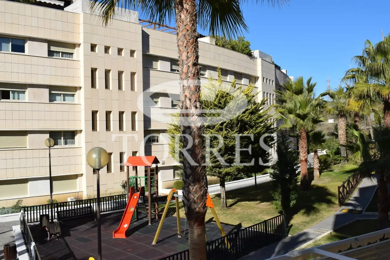 Vista exterior de Àtic en venda en Málaga amb Terrassa i Traster
