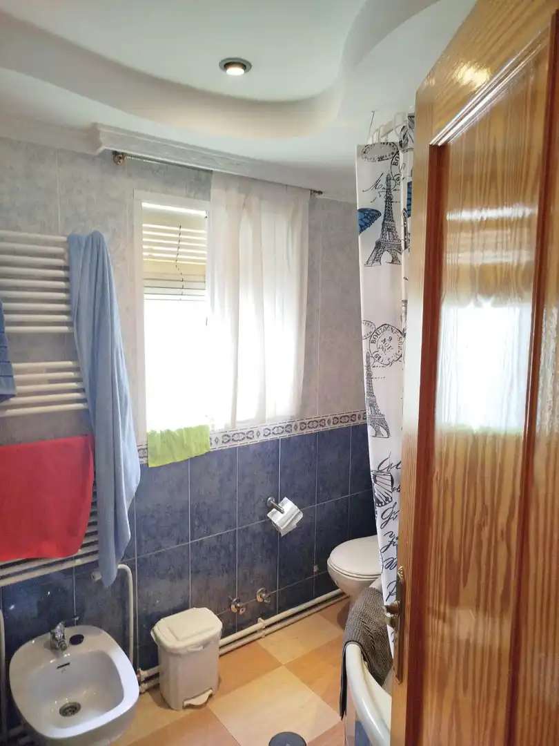 Baño de Piso en venta en Torredelcampo con Calefacción y Trastero