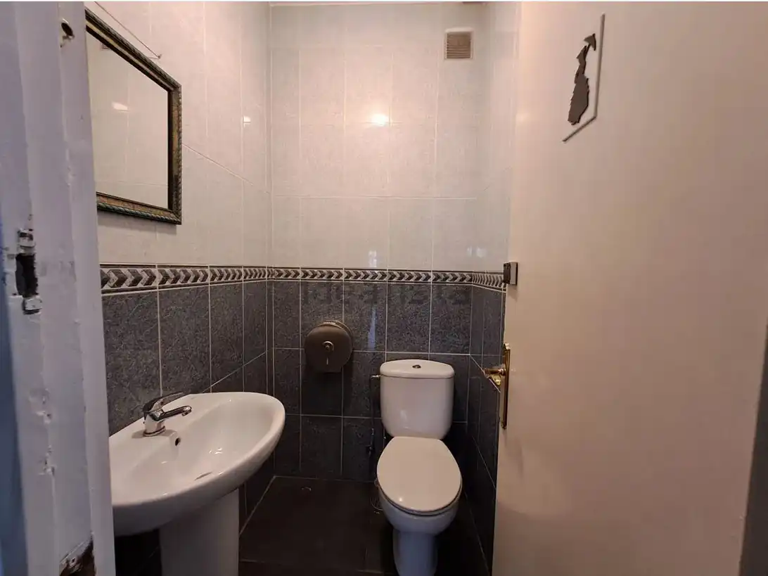 Local comercial en venta en Llevant, imagen 18