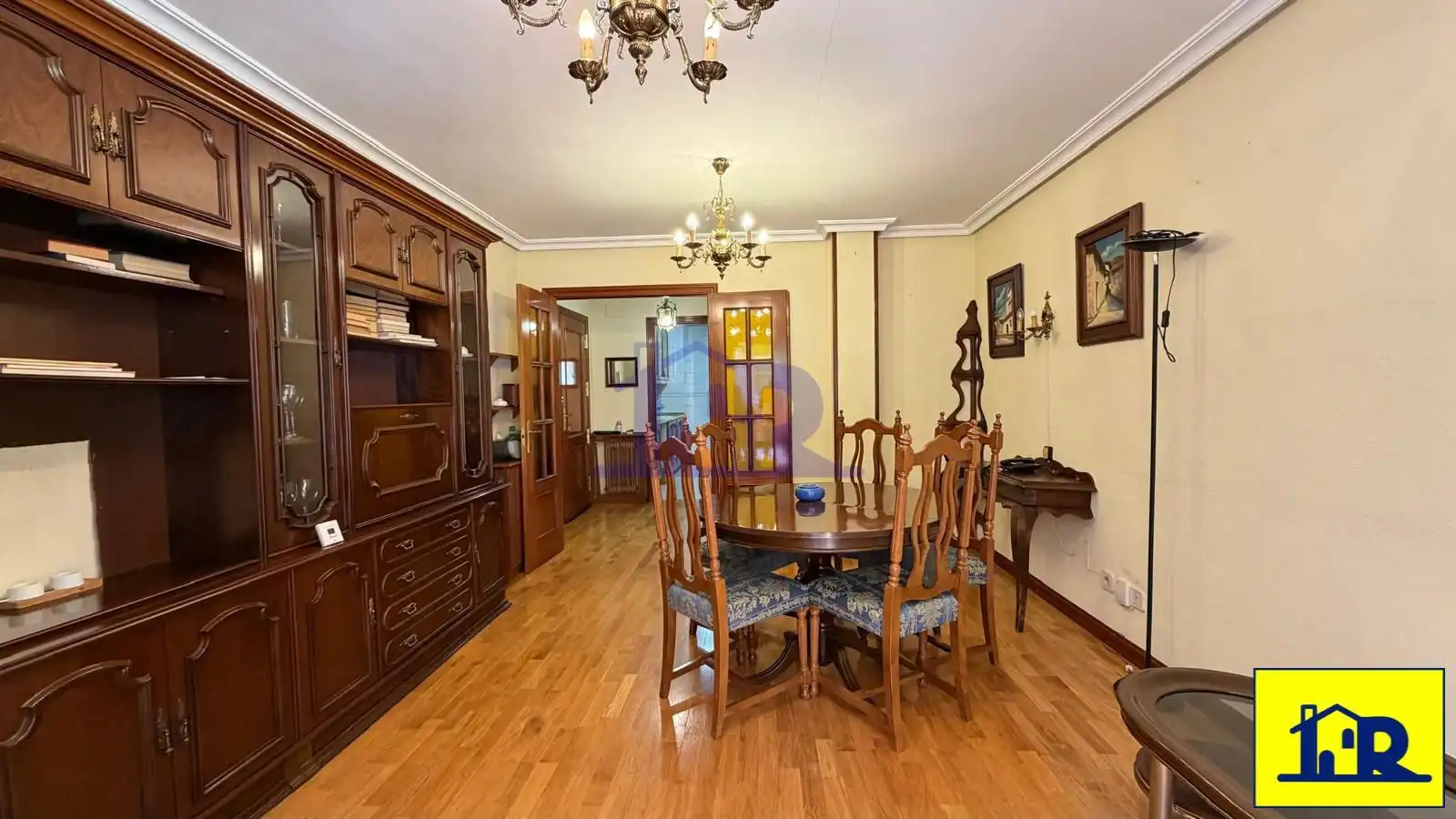 Comedor de Piso en venta en Cuenca con Calefacción, Terraza y Trastero