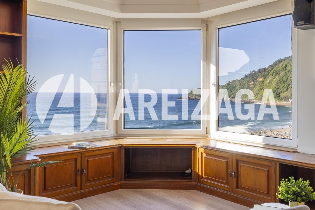 Bedroom of Flat for sale in Donostia - San Sebastián   with Heating and Storage room
