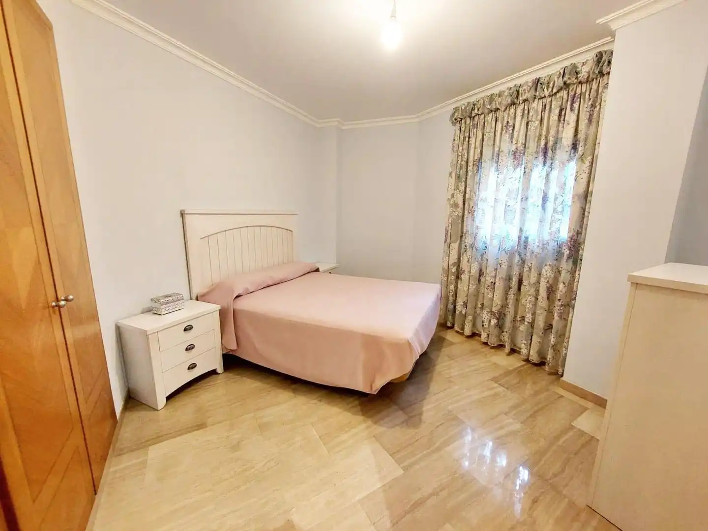 Piso con piscina en venta en GANDHI, imagen 24