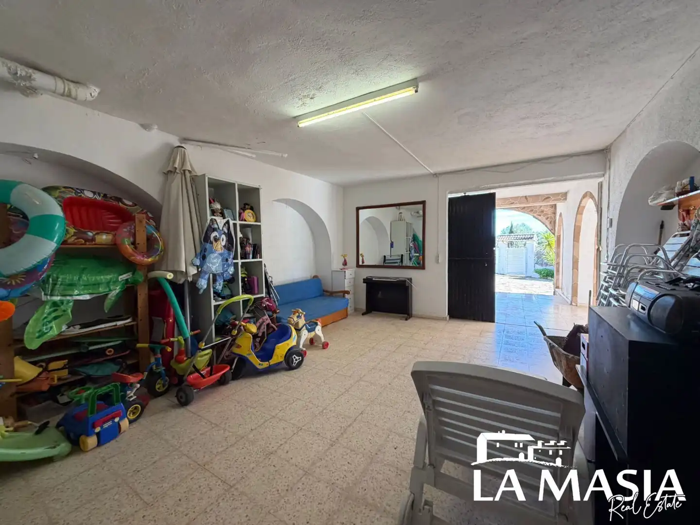 Houses for sale in La Bisbal del Penedès  with Private garden, Terrace and Storage room