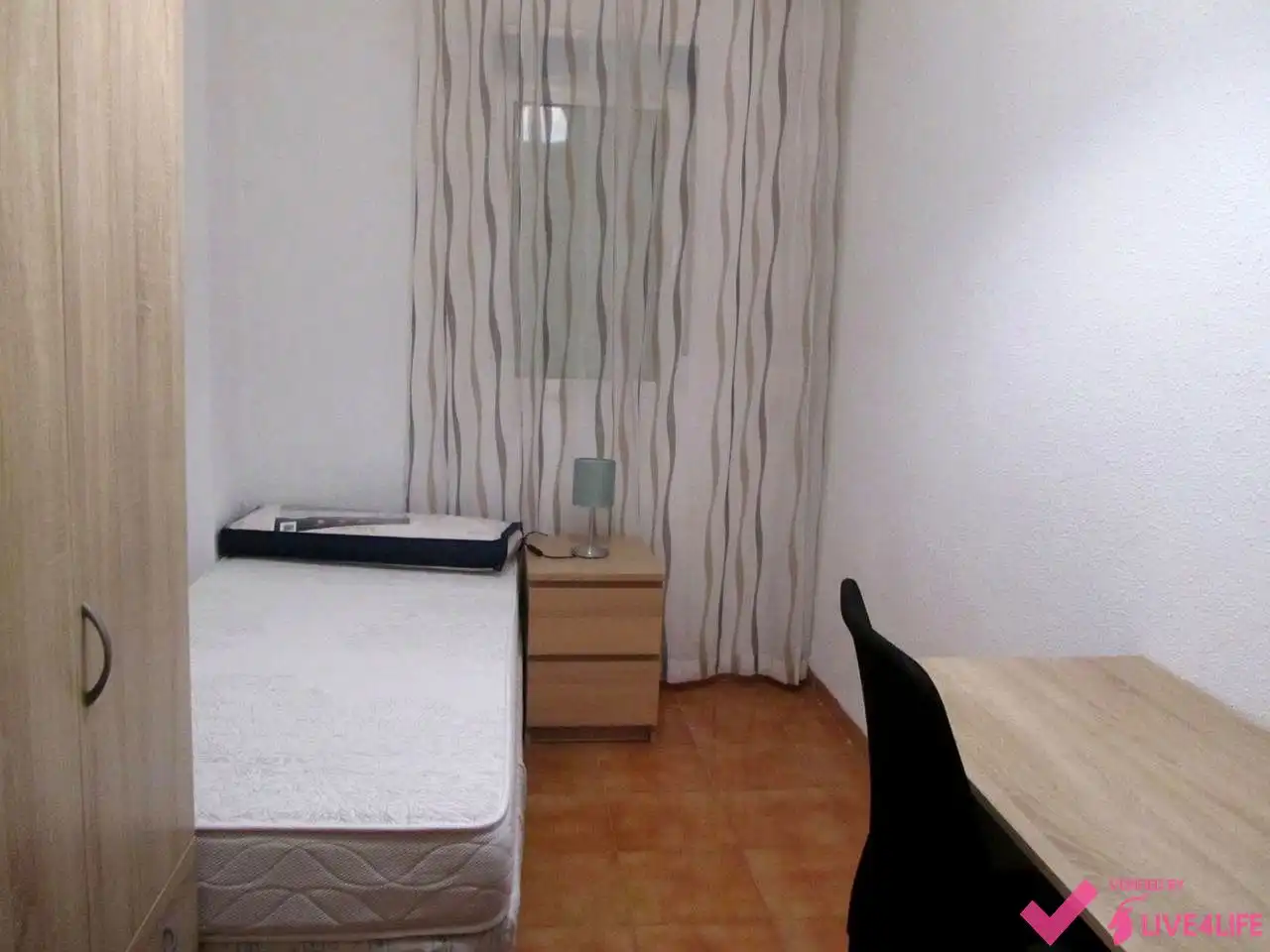 Bedroom of Flat for rent in Valencia  with Terrace and Furnished