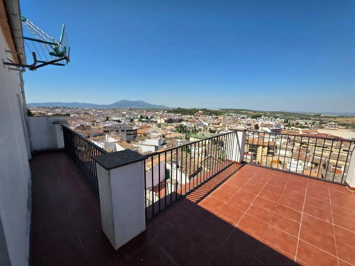 Habitatge amb terrassa en venda a Martos