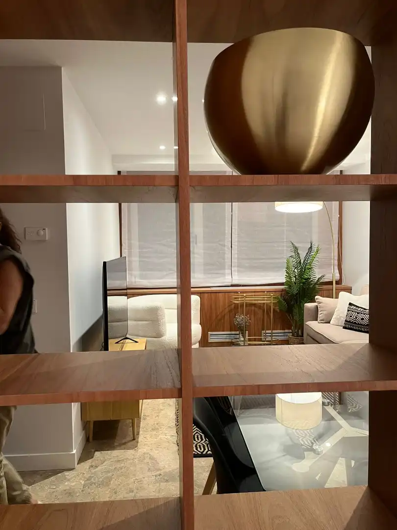 Sala d'estar de Apartament de lloguer en Madrid amb Aire condicionat, Calefacció i Moblat
