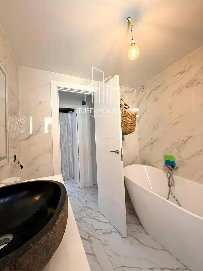 Baño de Piso en venta en Terradillos con Calefacción, Terraza y Amueblado