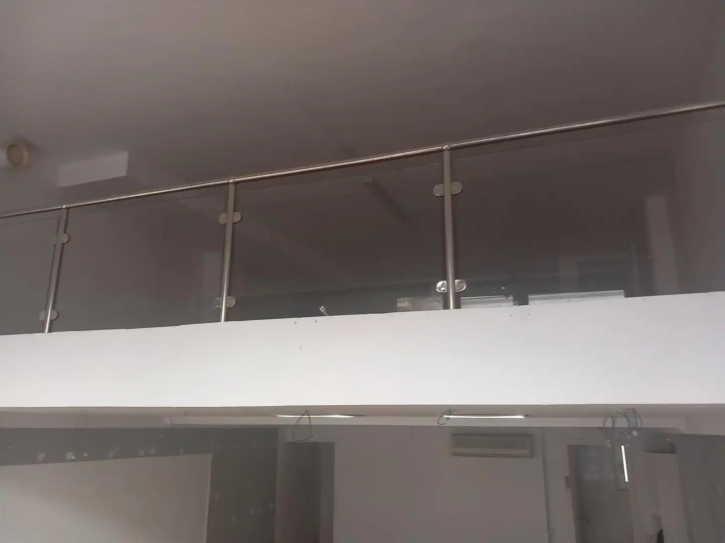 Terrasse von Geschaftsraum zur Miete in Badalona mit Klimaanlage