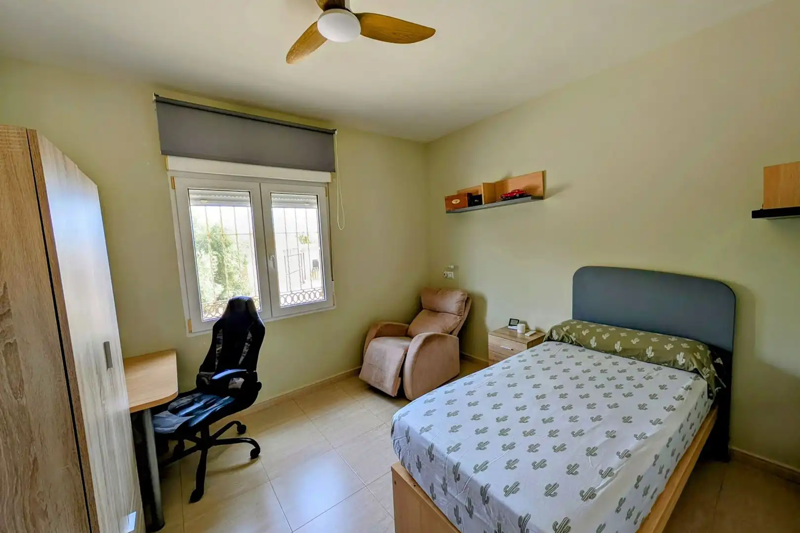 Dormitori de Casa o xalet en venda en Alicante / Alacant