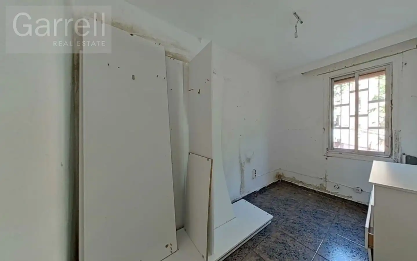 Habitación de Piso en venta en Badalona