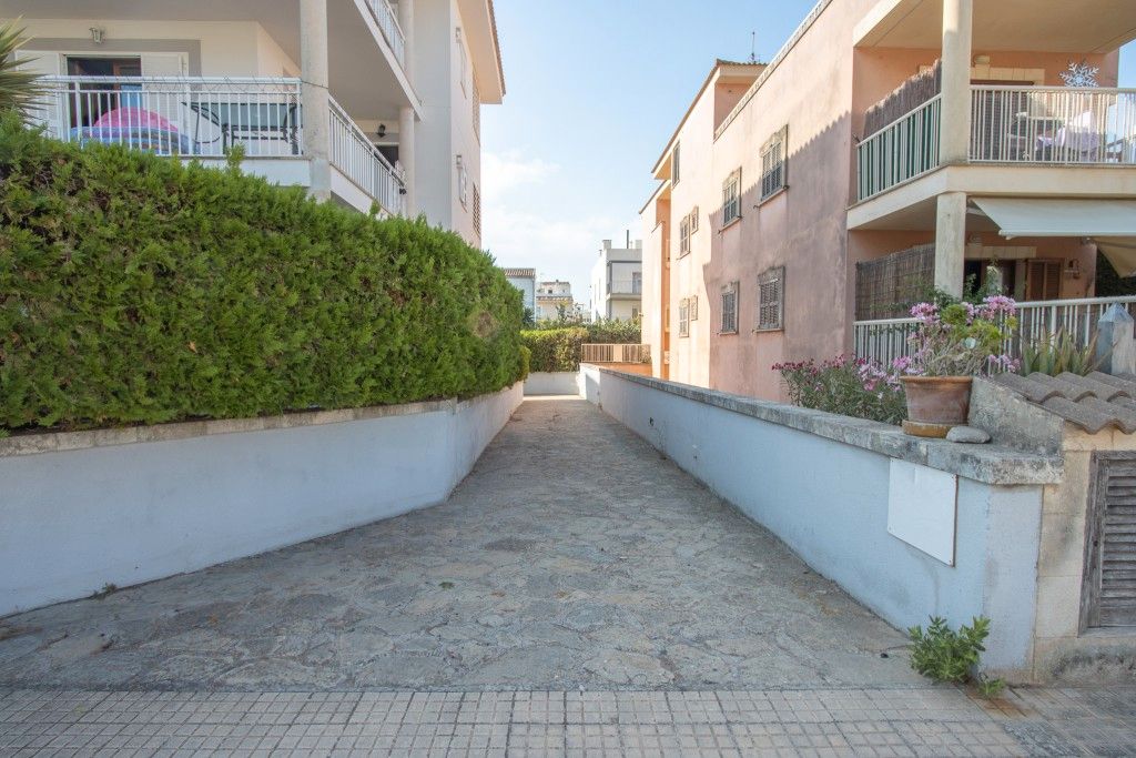 Vista exterior de Garatge en venda en Pollença