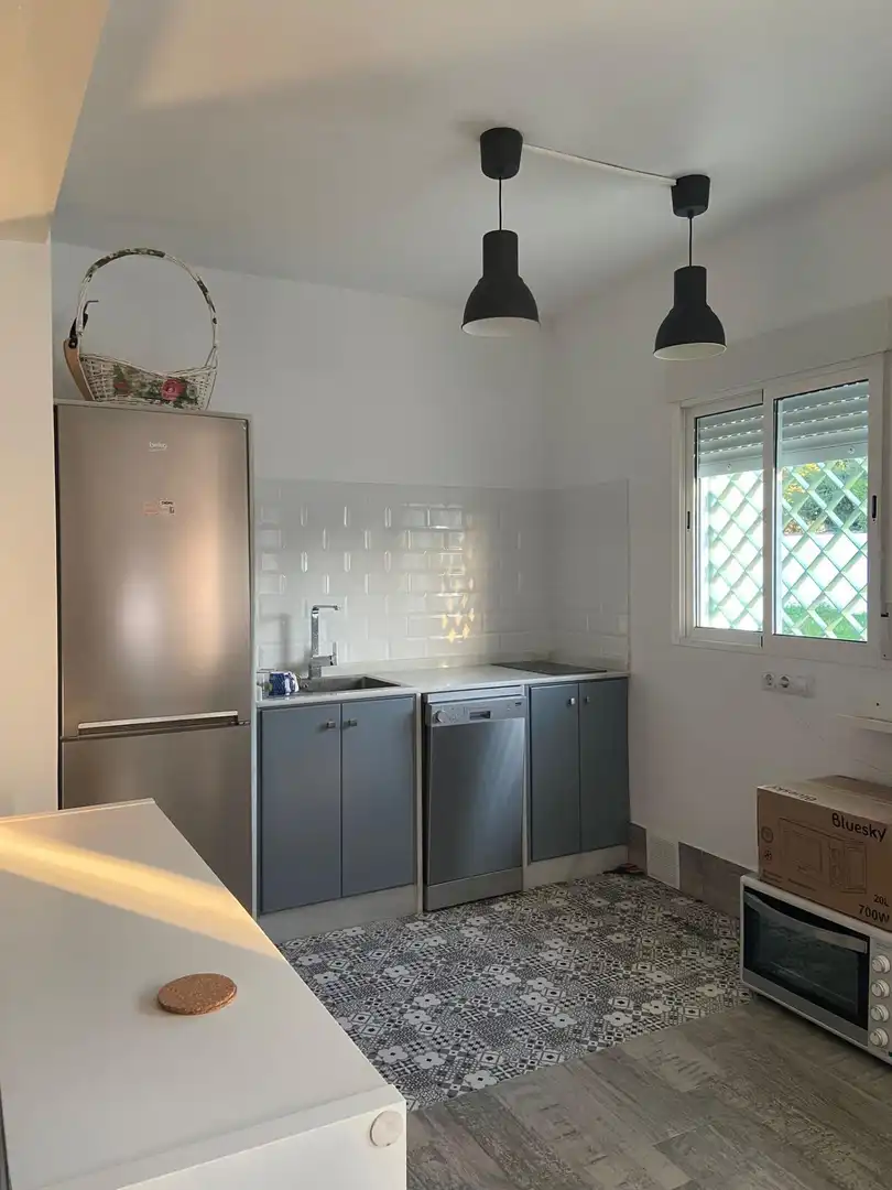 Cocina de Casa o chalet de alquiler en Chiclana de la Frontera con Aire acondicionado, Jardín privado y Terraza