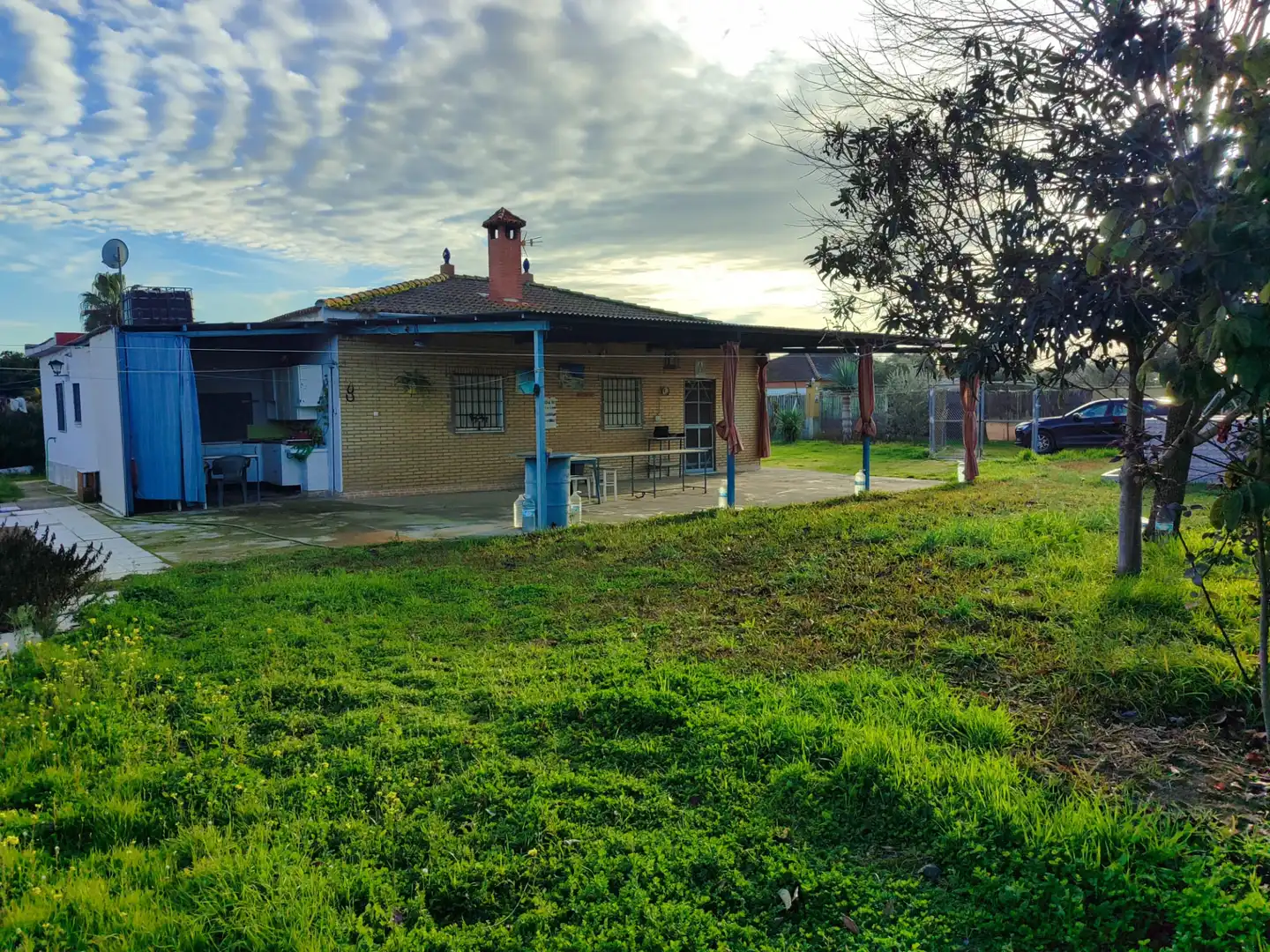 Vista exterior de Casa o chalet en venta en Utrera con Aire acondicionado, Jardín privado y Terraza