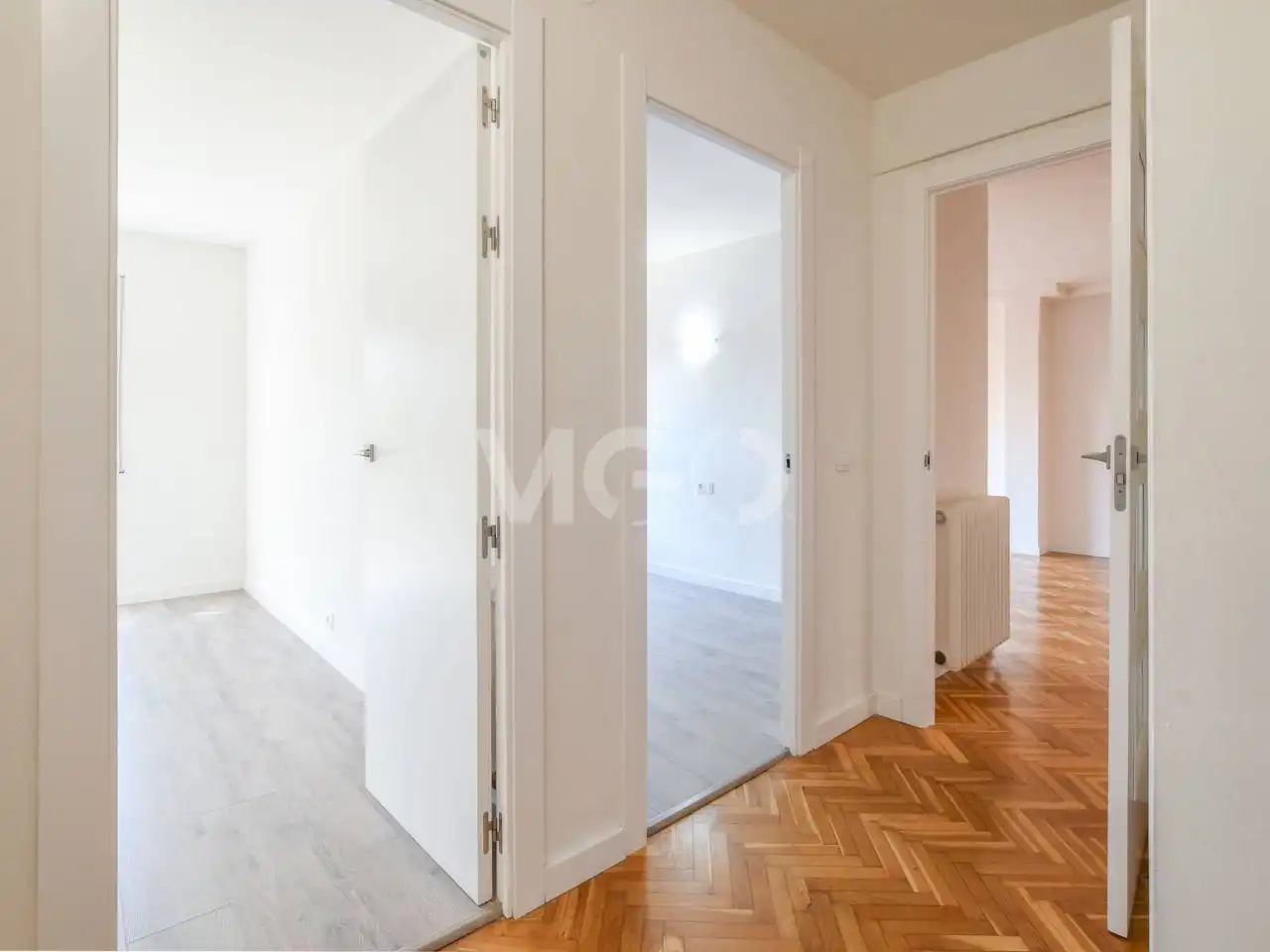 Piso en venta en Vic con Calefacción, Parquet y Terraza