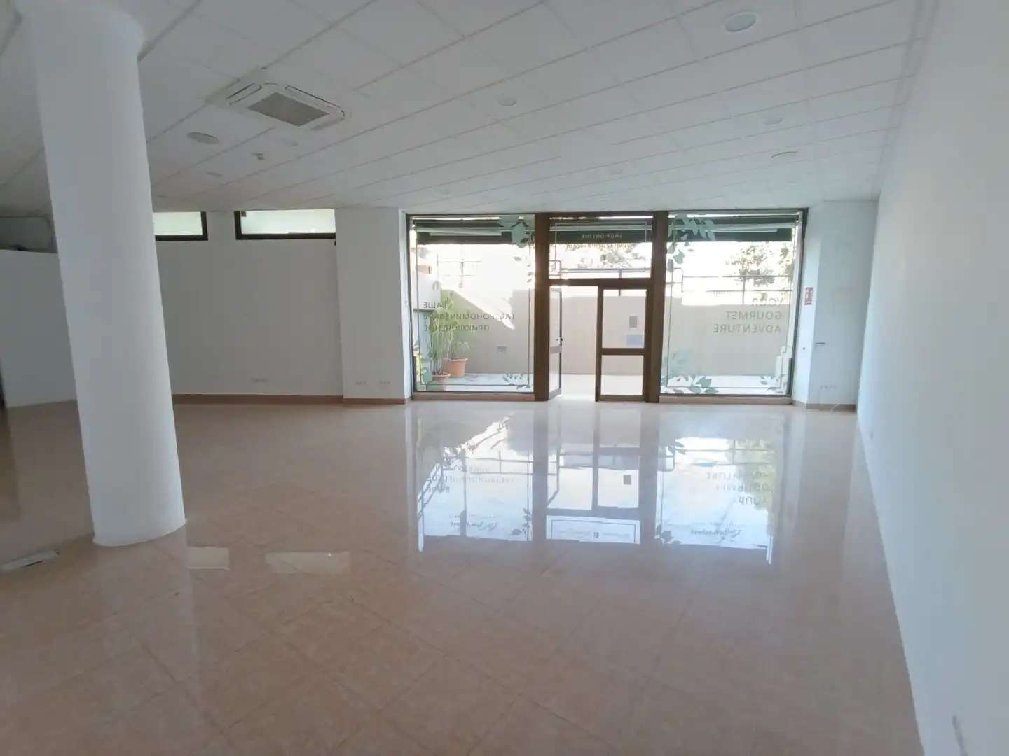 Local de alquiler en Marbella con Aire acondicionado y Terraza