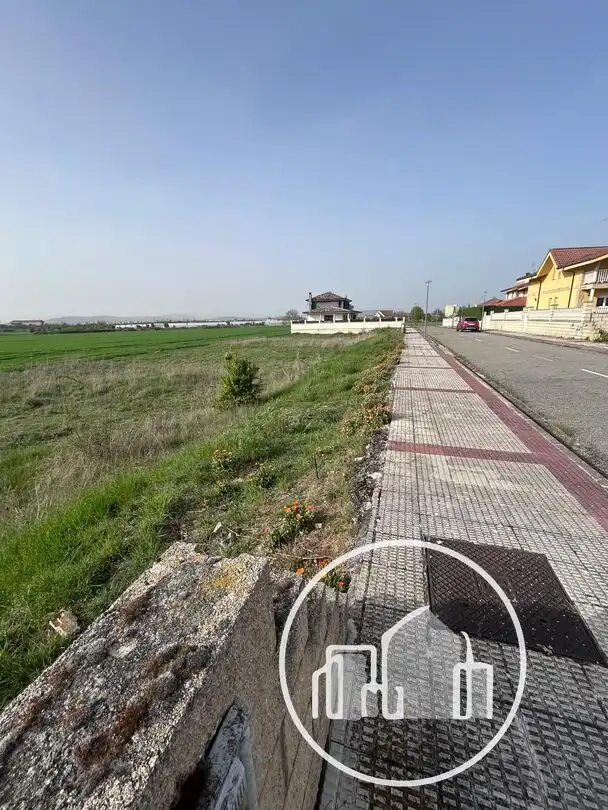Residential land for sale in Medina de Pomar, imagen 3