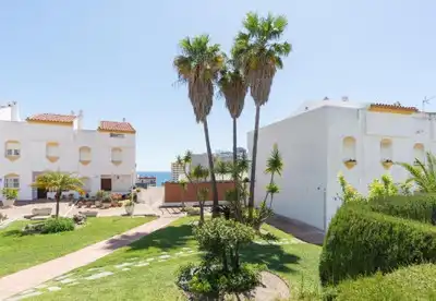 Jardín de Casa adosada en venta en Benalmádena con Aire acondicionado, Calefacción y Jardín privado