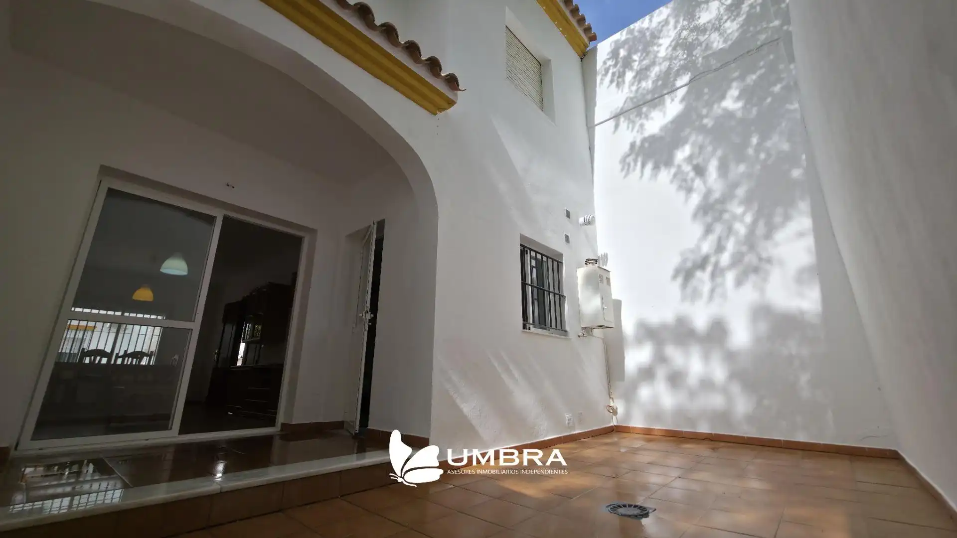 Exterior view of Detached homes for sale in Jerez de la Frontera