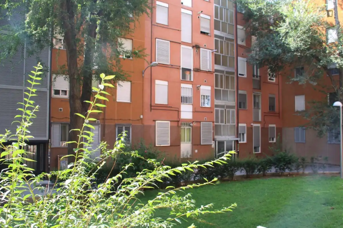 Vista exterior de Apartament de lloguer en Madrid amb Aire condicionat, Calefacció i Moblat