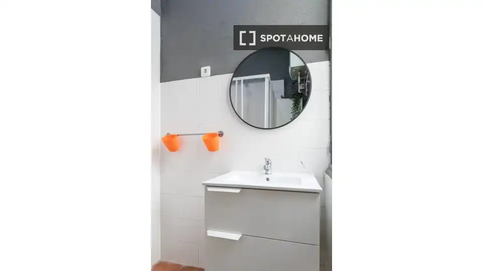 Room in Justicia - Chueca