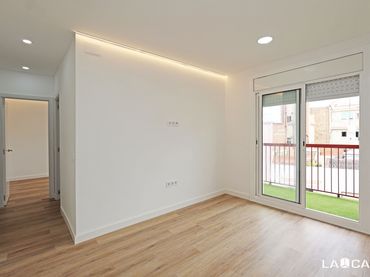 Wohnung mit Balkon zum Verkauf in Sants - Montjuïc