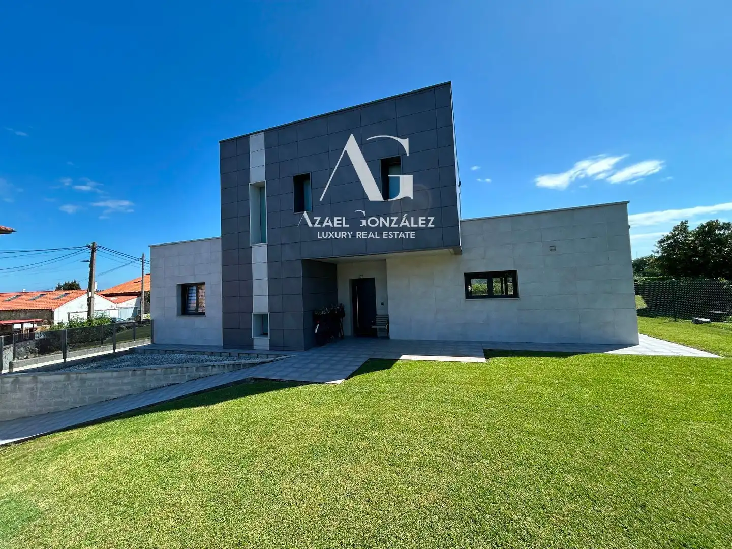 Exterior view of Houses for sale in Santander  with Heating, Private garden and Terrace