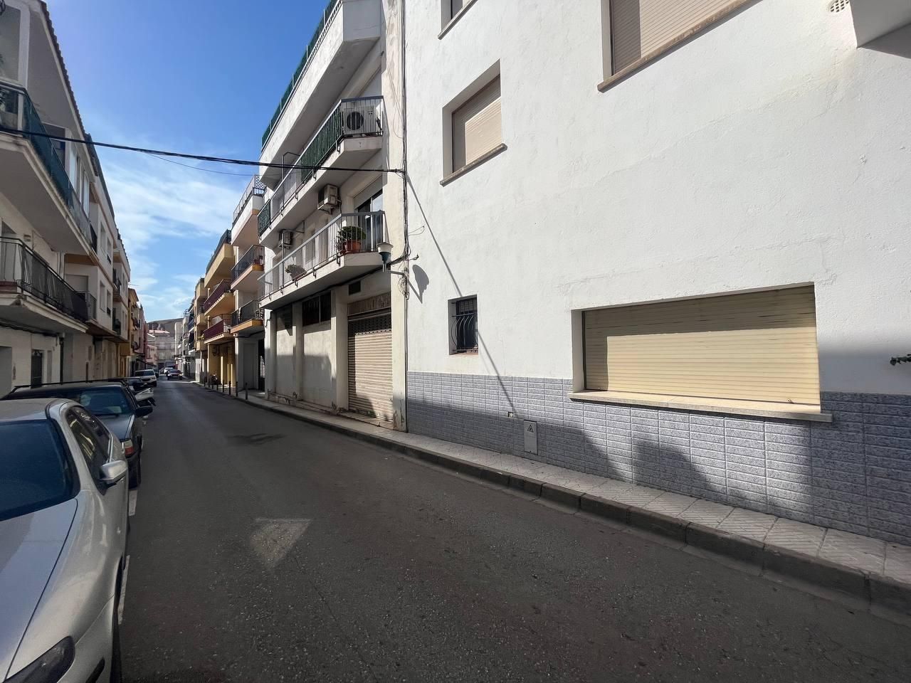 Local de alquiler en Calle Bernat Metge, El Colomer - La Bateria - La Coma