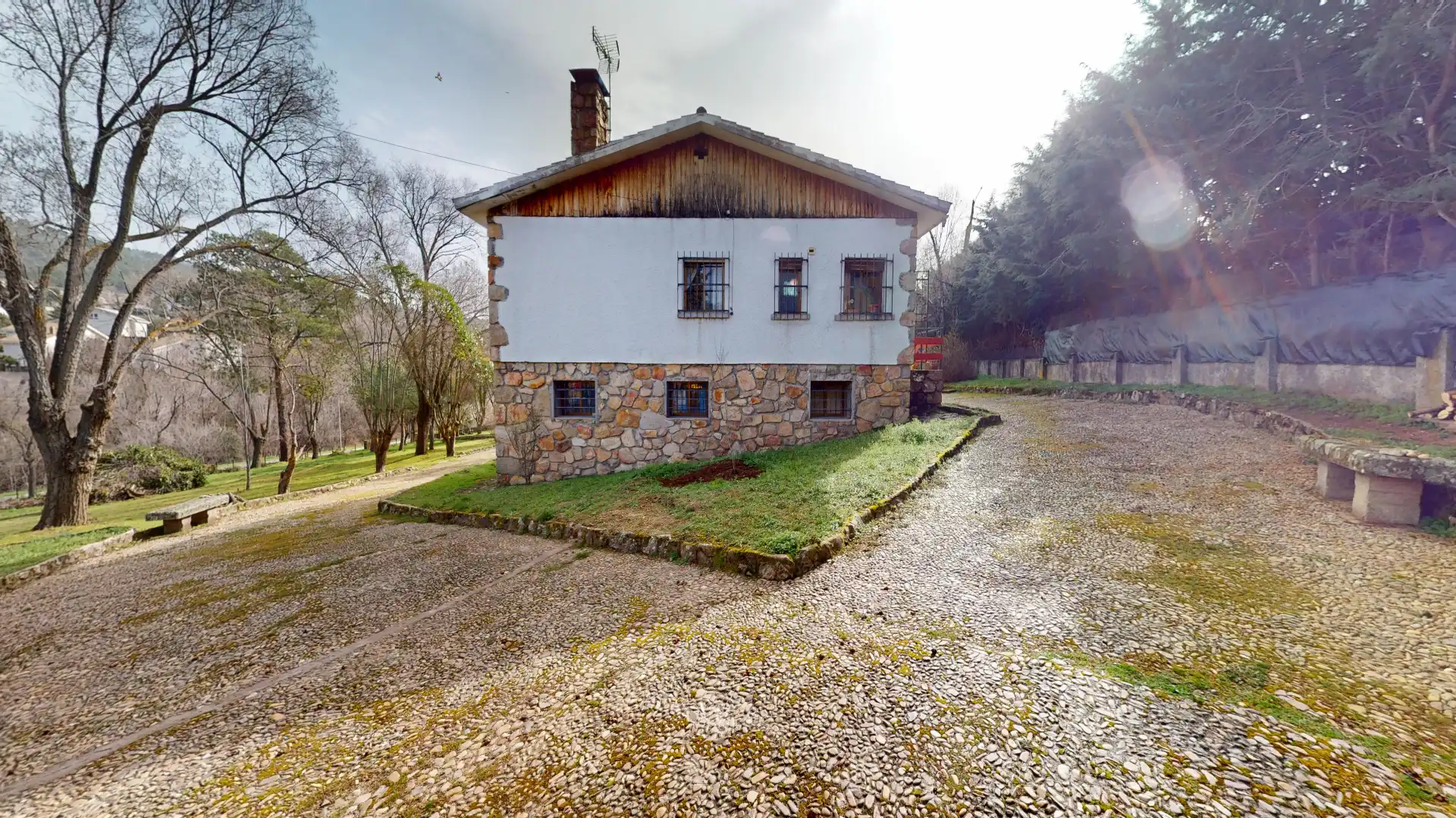 Vista exterior de Casa o chalet en venta en Robledo de Chavela con Calefacción, Jardín privado y Terraza
