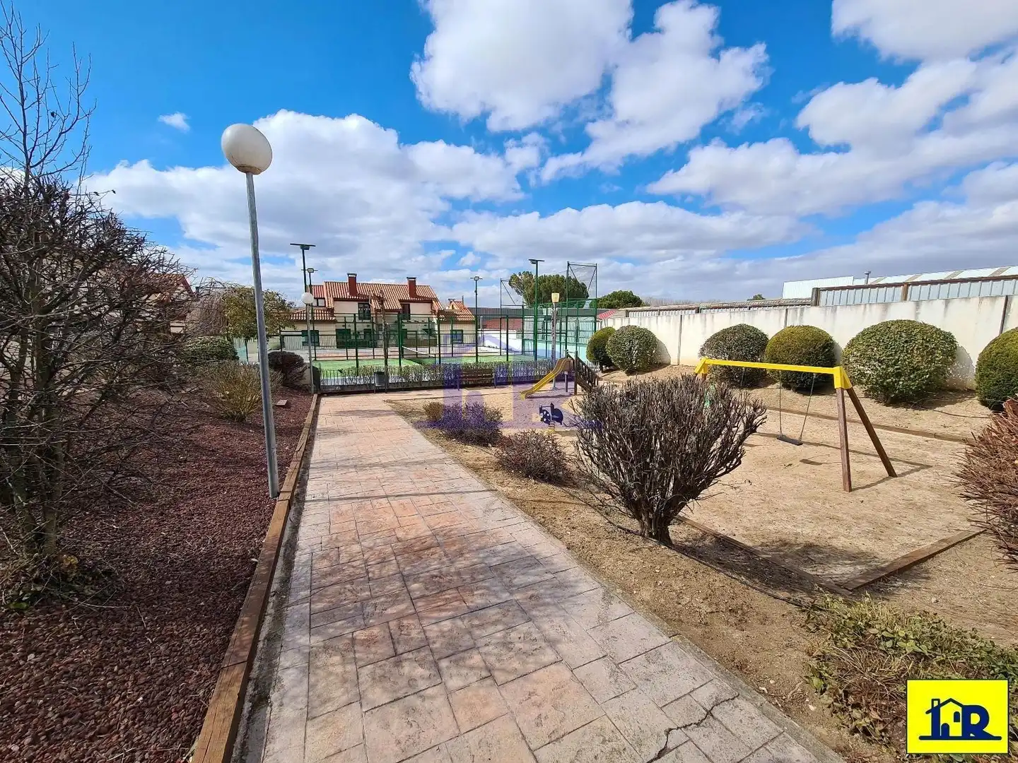 Parking de Piso en venta en Chillarón de Cuenca con Aire acondicionado, Calefacción y Parquet