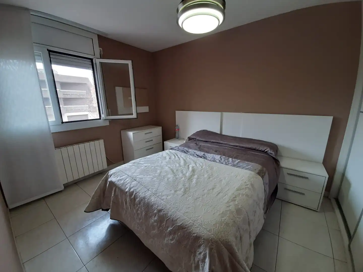Habitación de Casa adosada en venta en Mollerussa con Aire acondicionado, Calefacción y Jardín privado