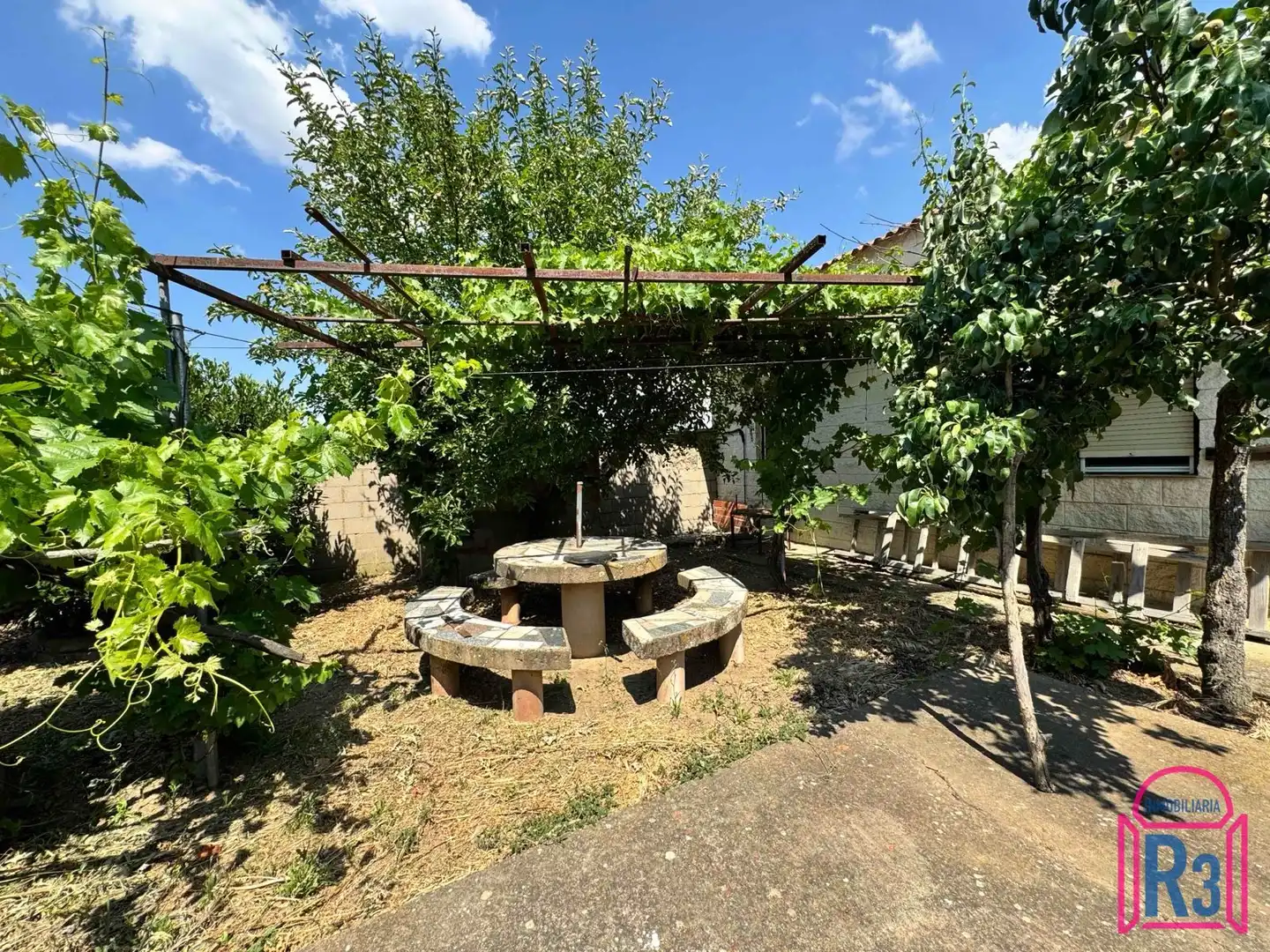 Terraza de Casa o chalet en venta en Villasabariego con Calefacción, Jardín privado y Trastero