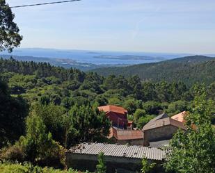 Vista exterior de Finca rústica en venda en Rianxo amb Terrassa