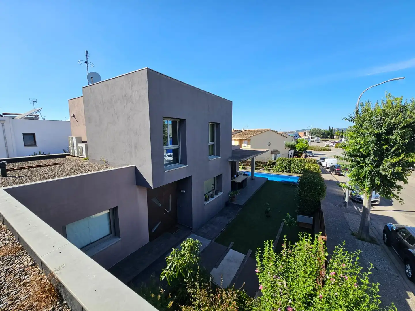 Vista exterior de Casa o xalet en venda en Vilablareix amb Aire condicionat i Calefacció