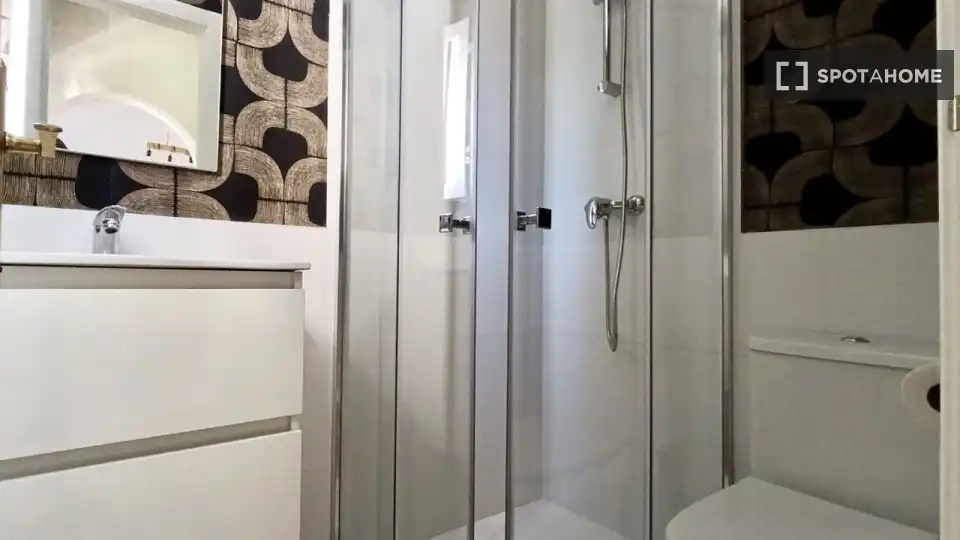 Baño de Apartamento para compartir en El Puerto de Santa María con Aire acondicionado, Terraza y Amueblado