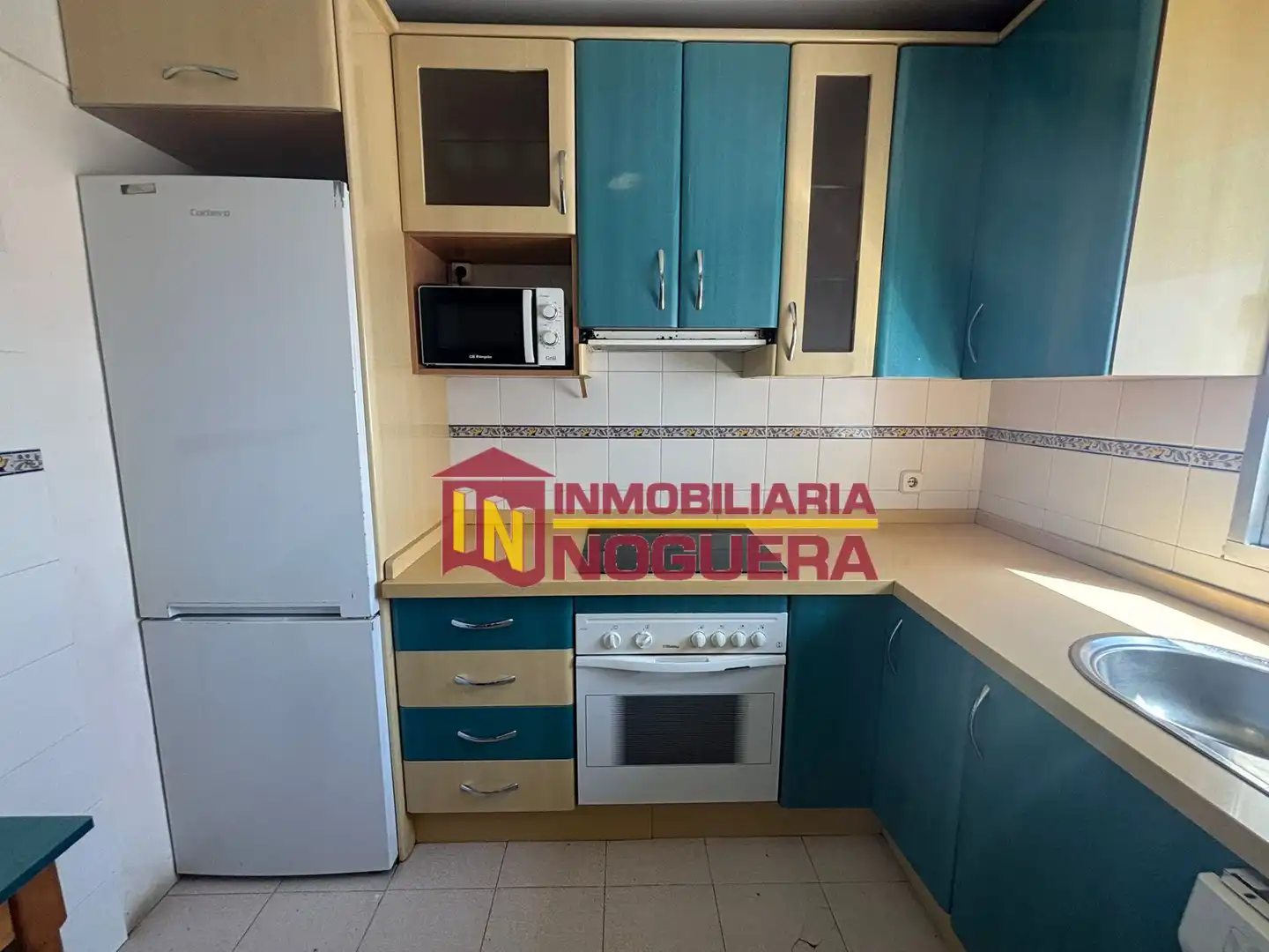 Cuina de Pis en venda en Écija amb Aire condicionat, Moblat i Rentadora