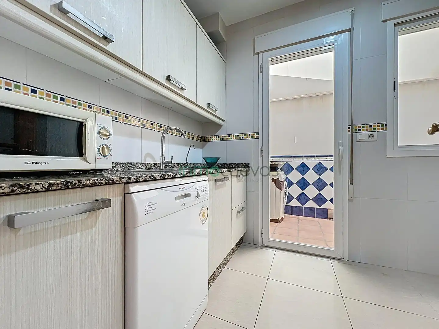 Küche von Wohnung zum Verkauf in Cuevas del Almanzora mit Terrasse und Balkon