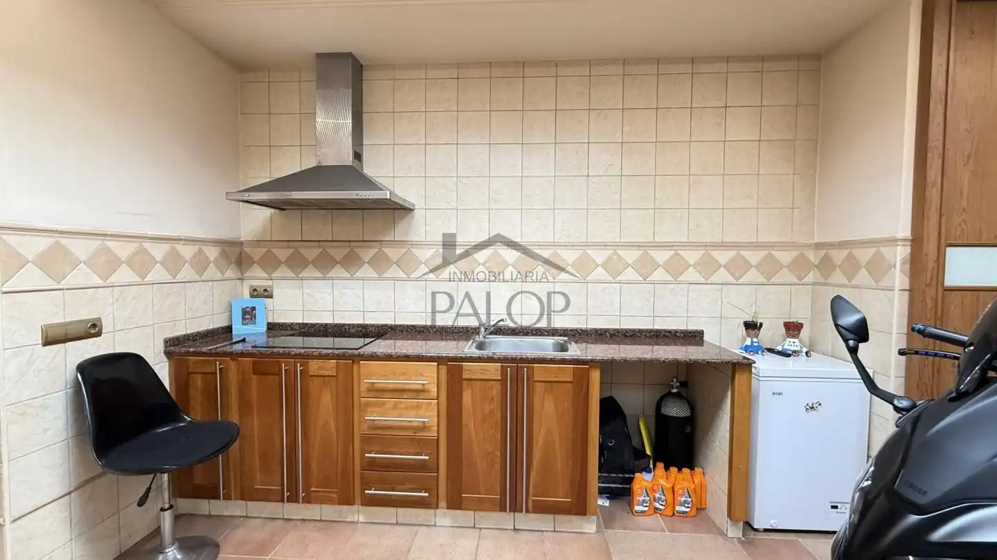 Cocina de Casa adosada en venta en Carcaixent con Aire acondicionado, Calefacción y Terraza