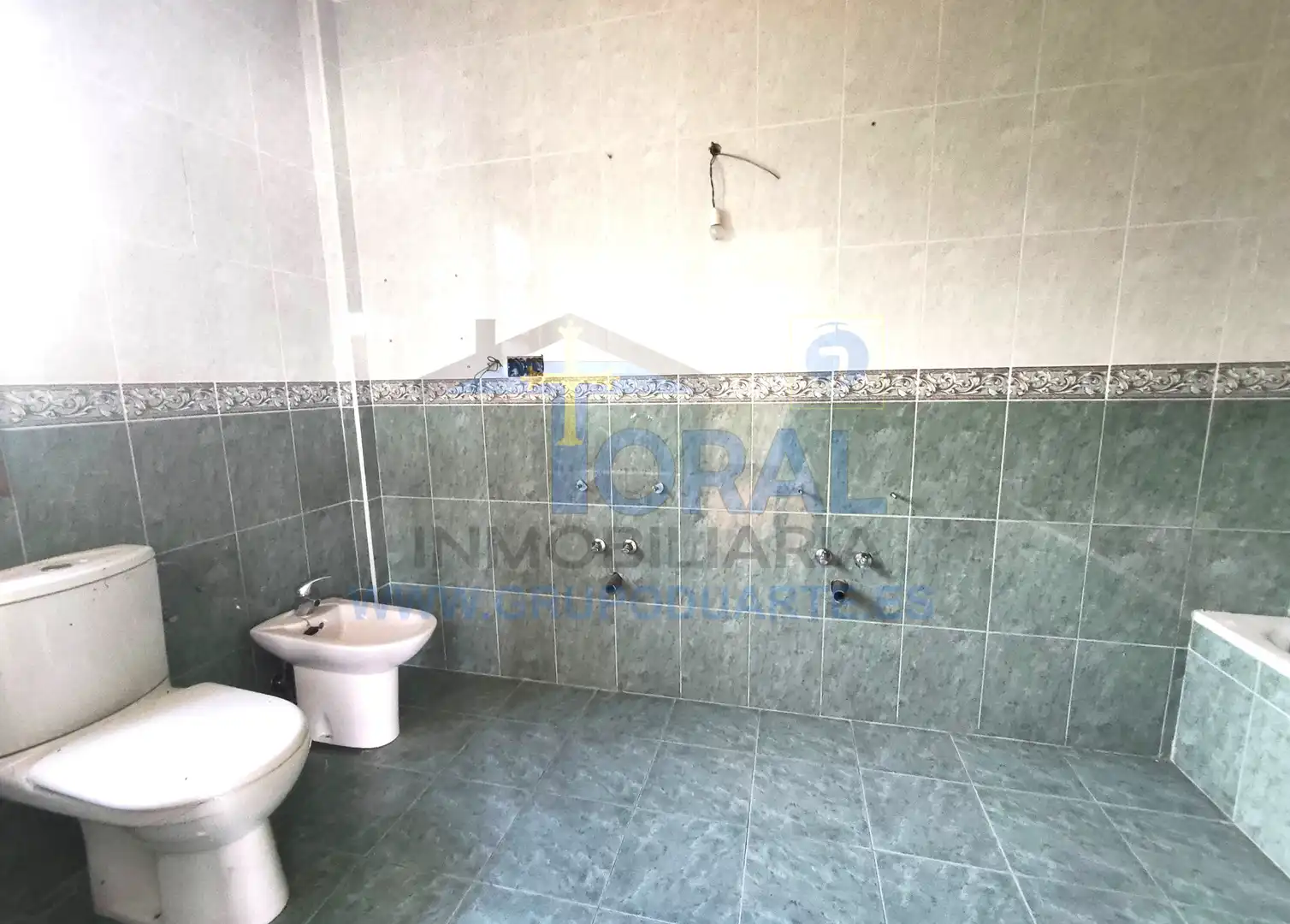 Bany de Casa o xalet en venda en Nava amb Jardí privat i Terrassa