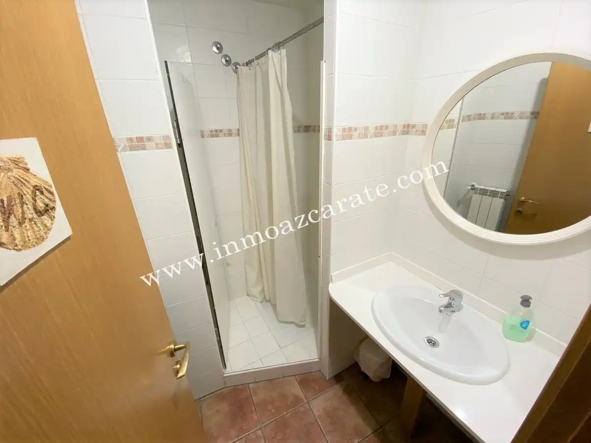Baño de Edificio en venta en Valle de Yerri / Deierri