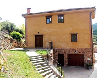 Exterior view of House or chalet for sale in Zorraquín  with Heating, Storage room and Furnished