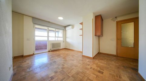 Foto 2 de Piso en venta en Calle de Fermín Caballero, Peñagrande, Madrid Capital