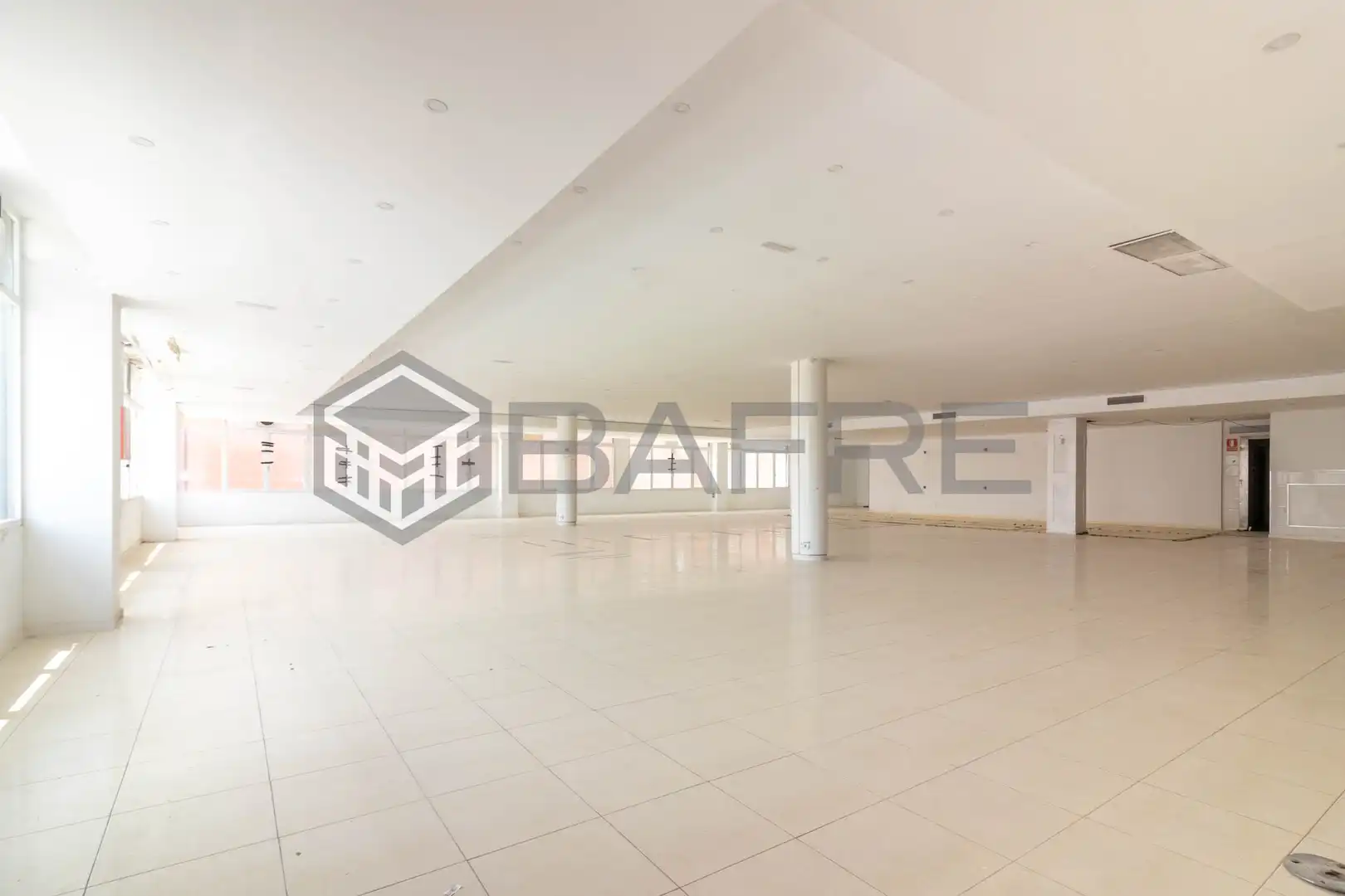 Local en venta en Madrid