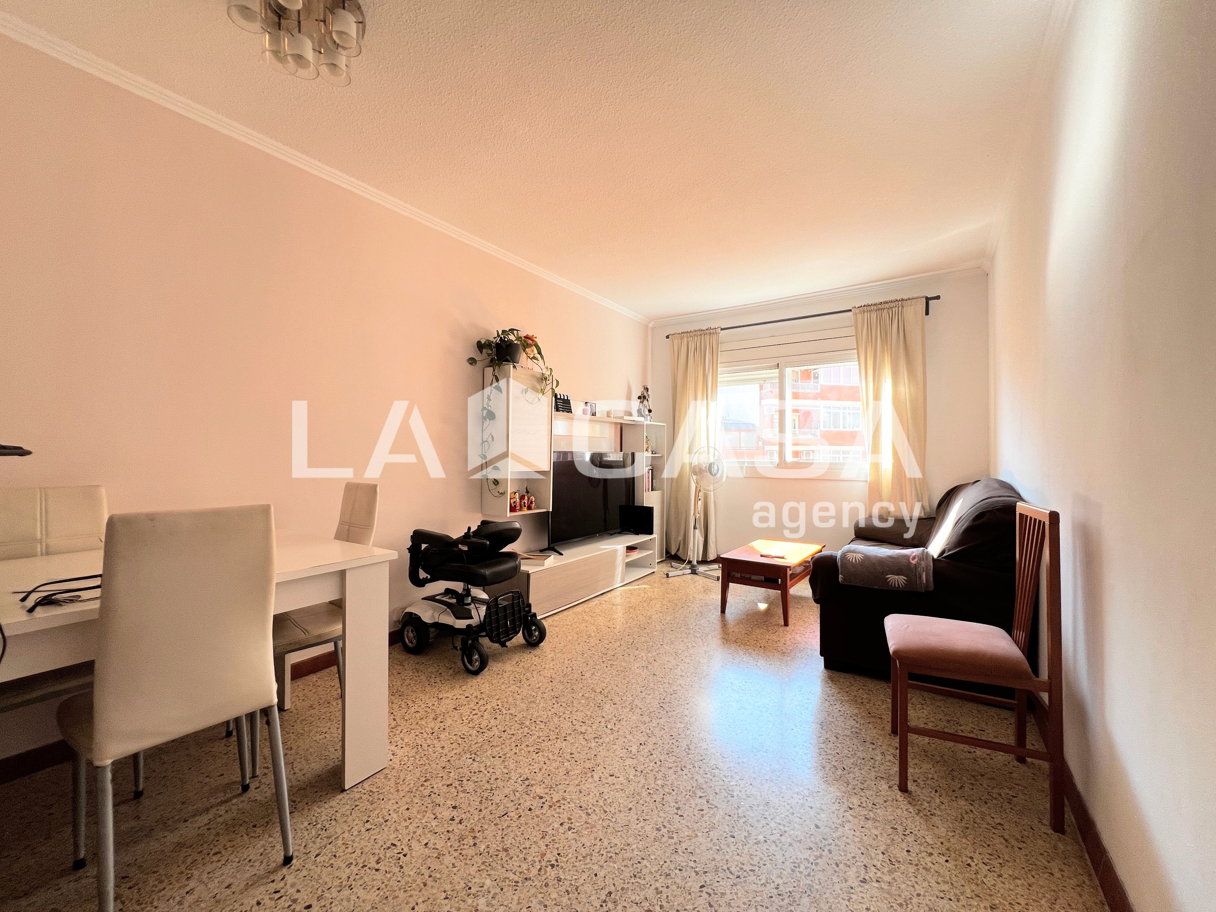 Living room of Flat for sale in Badalona  with Heating