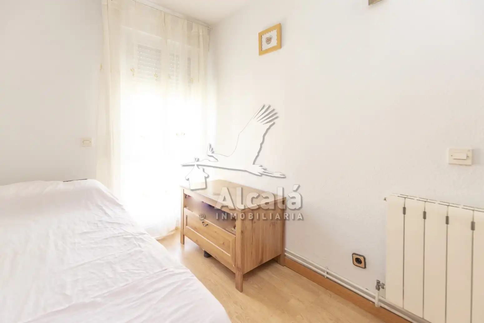 Habitación de Piso en venta en Madrid con Calefacción y Terraza