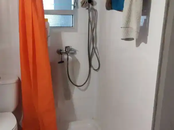 Badezimmer von Wohnung zur Miete in Macarena