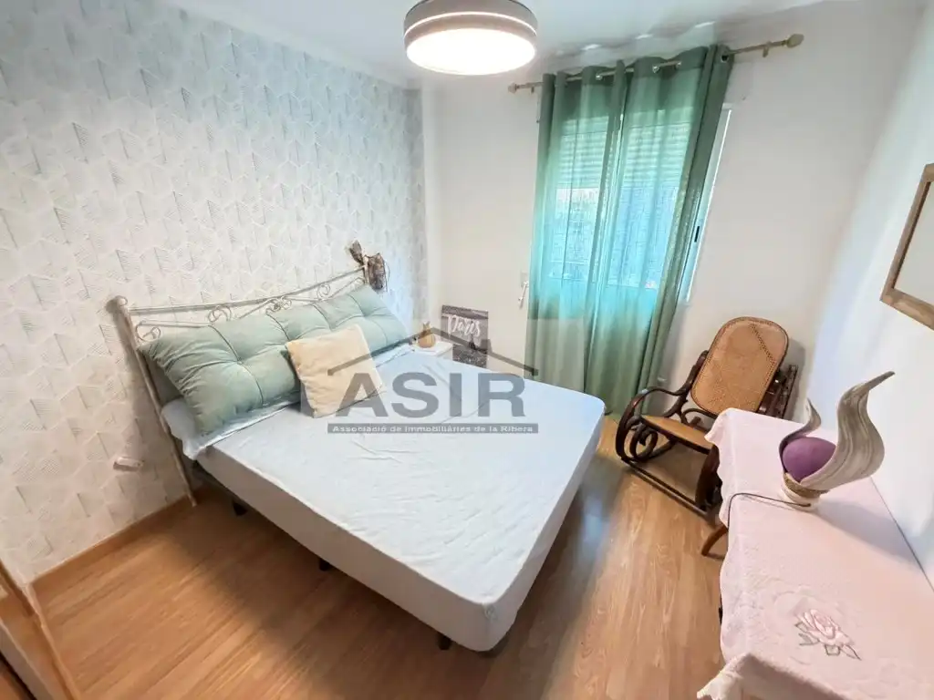 Habitación de Casa o chalet en venta en Alzira