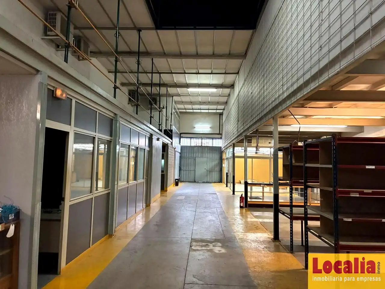 Nau industrial de lloguer a Sámano
