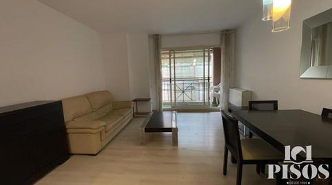 Foto 2 von Wohnung zur Miete in Borrell, El Coll, Sant Cugat del Vallès