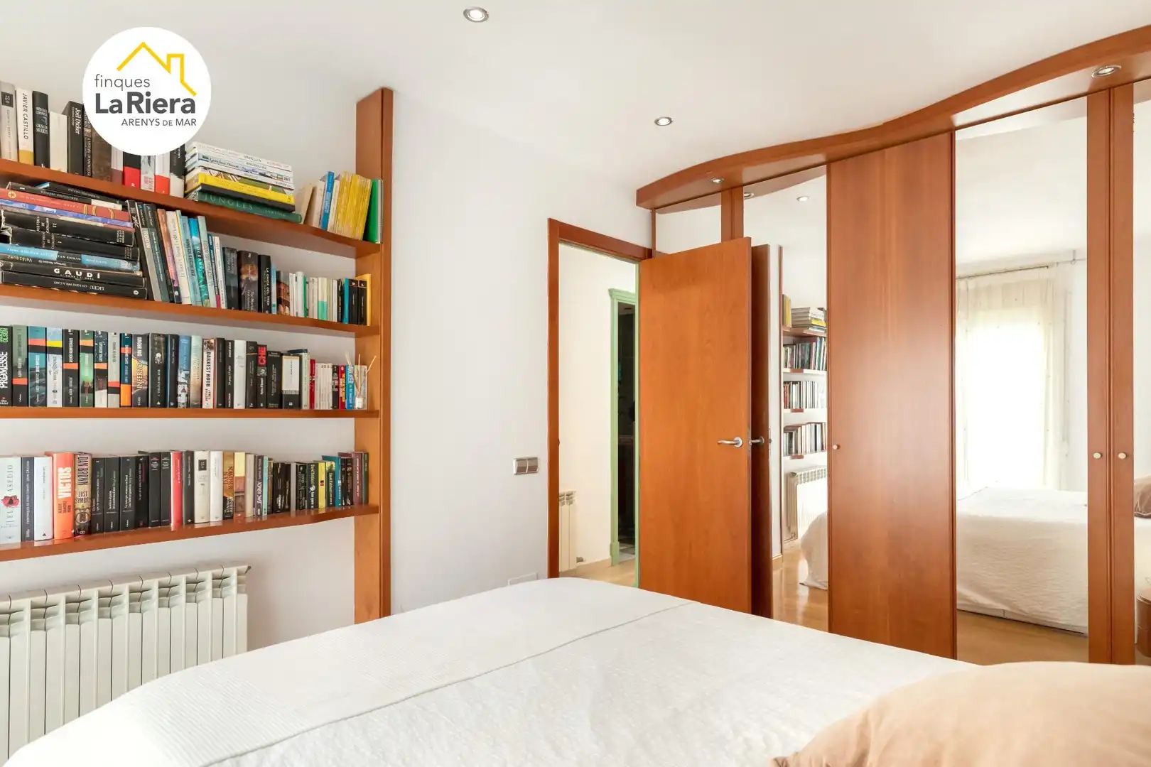 Schlafzimmer von Haus oder Chalet zum Verkauf in Arenys de Munt mit Heizung, Terrasse und Abstellraum